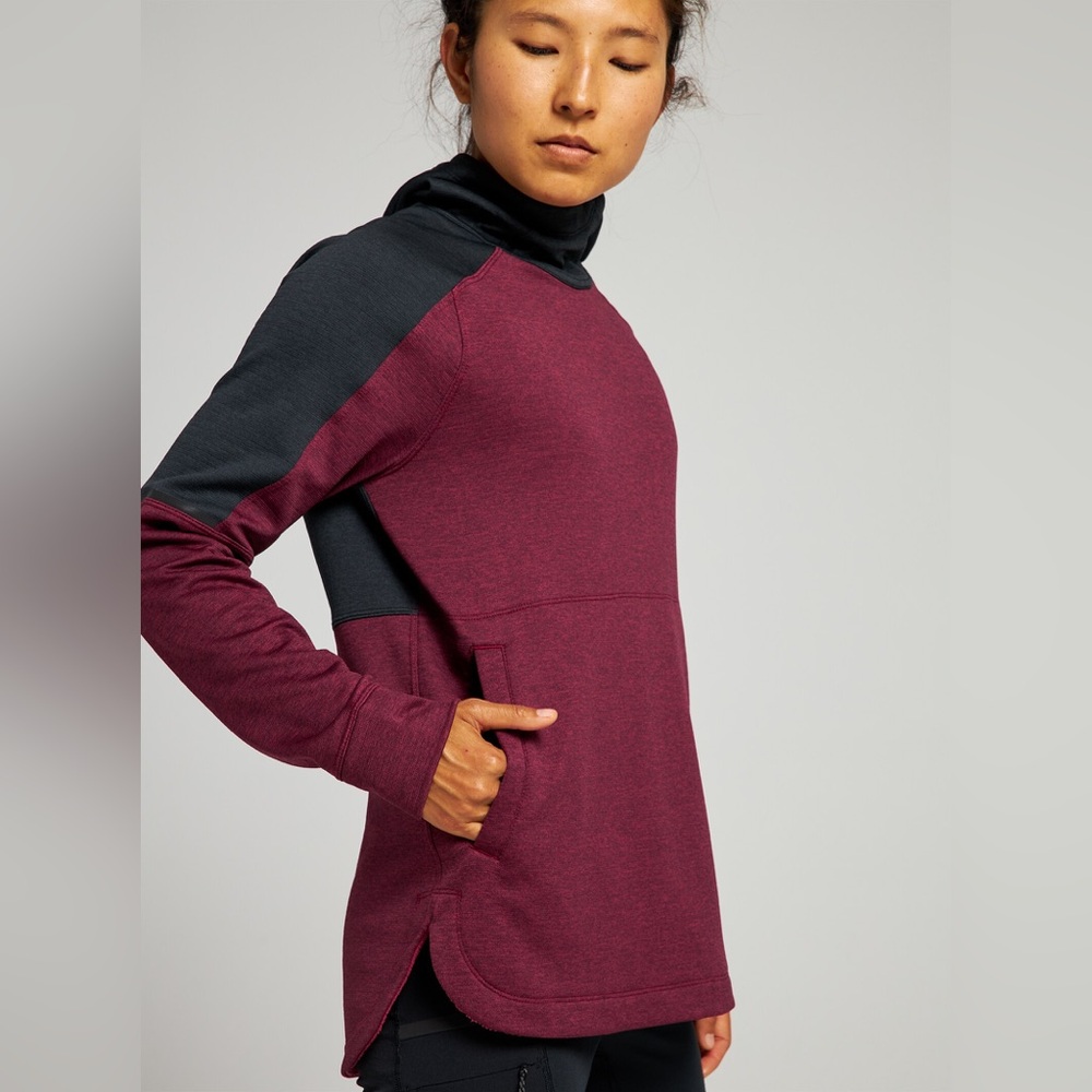 Burton Multipath Grid Fleece Pullover Sweater in Mulled Berry and Black Heather